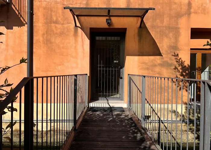 La Casa Ai Laghetti Apartment